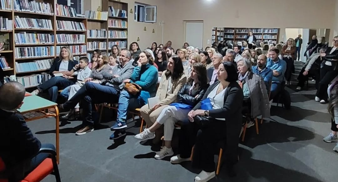 Xwmenidis Episkopiko 1