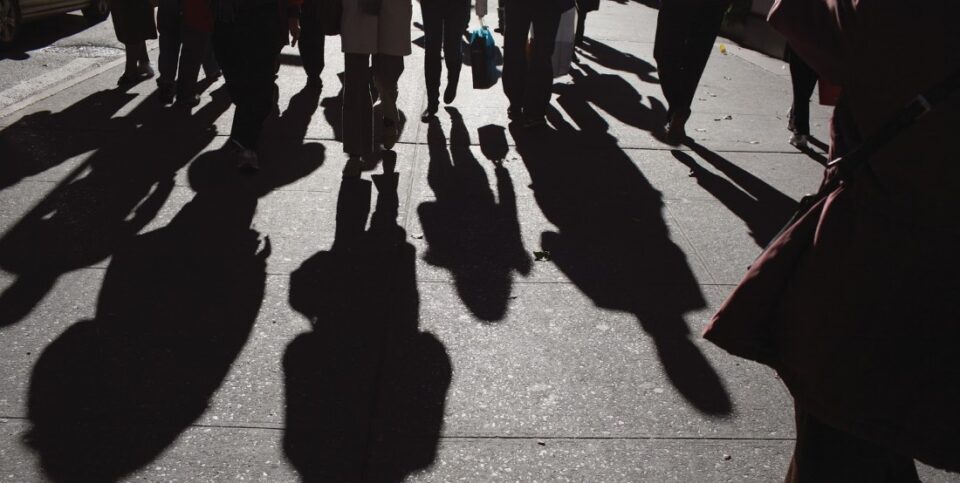 anergoi skies1 Custom