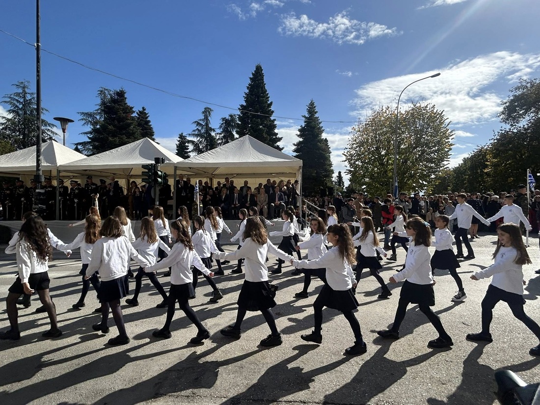 parelasi 28h oktovriou