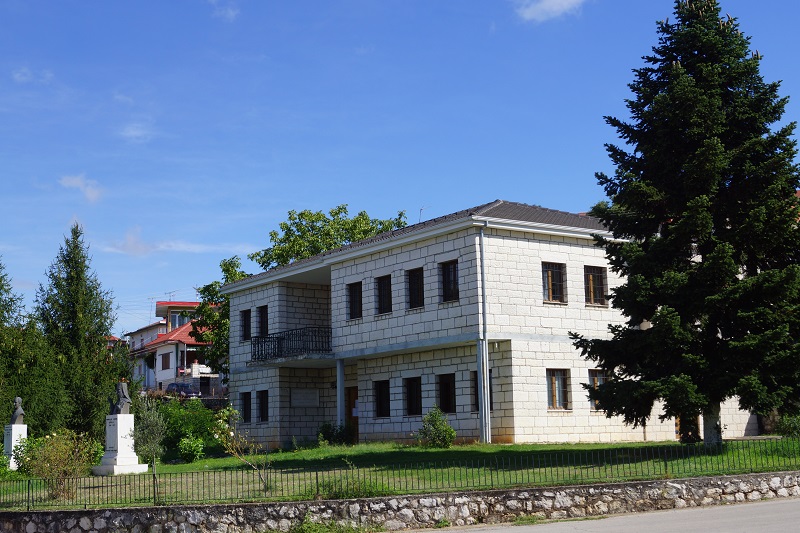 Dimotiko Katastima Zitsas