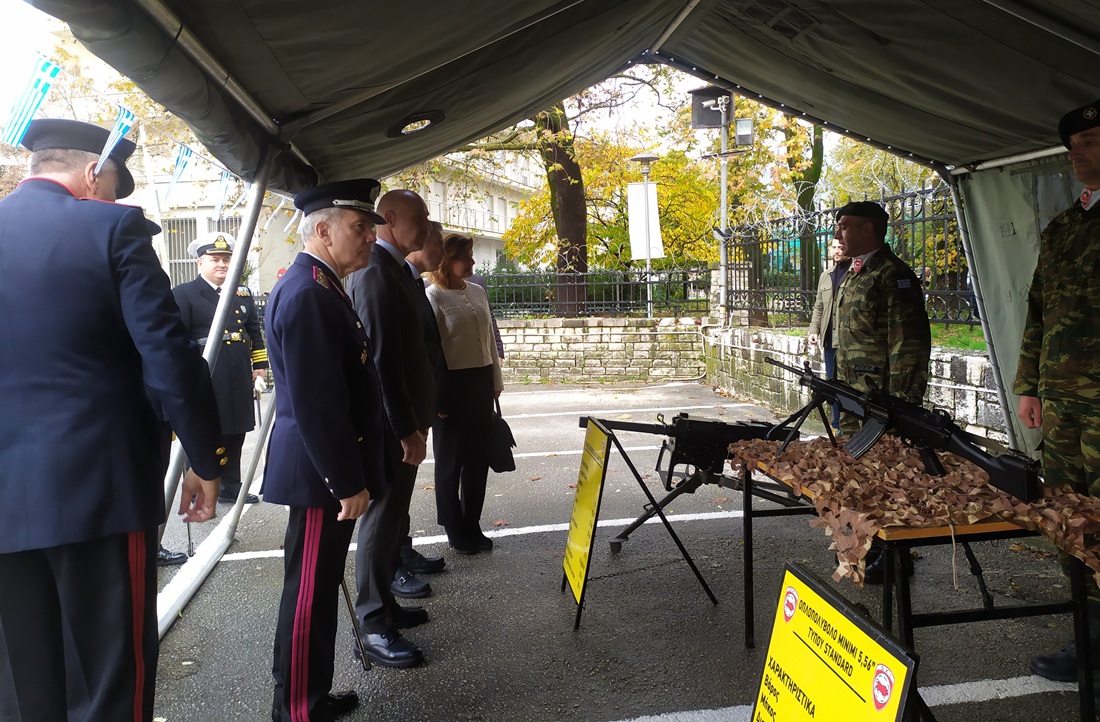 Οι προτομές των Κατσιμήτρου και Βελισσαρίου κοσμούν το Στρατηγείο της 8η Μεραρχίας 52 apokalyptiria protomes