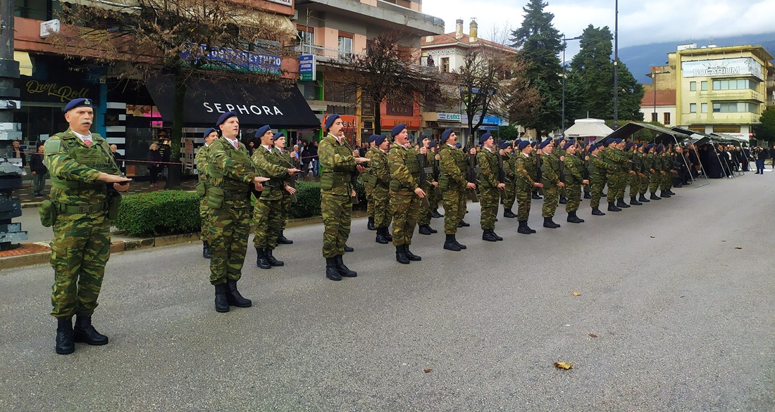 Οι προτομές των Κατσιμήτρου και Βελισσαρίου κοσμούν το Στρατηγείο της 8η Μεραρχίας 51 apokalyptiria protomes