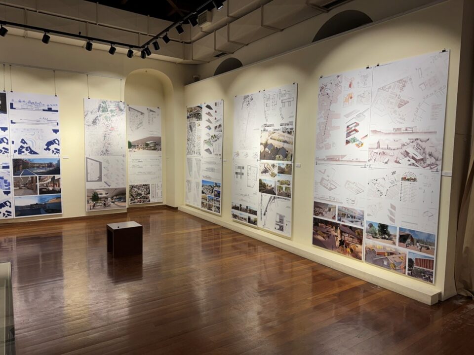 egkainia ekthesi protaseis Agia Marina 2