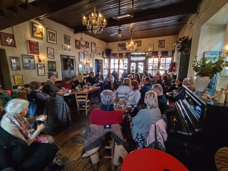 ston psixiatro Skala 2