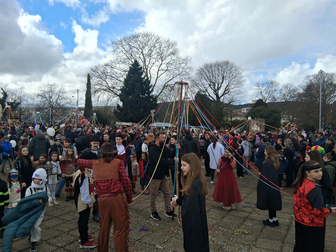 Με σύμμαχο τον καιρό η εκκίνηση των αποκριάτικων εκδηλώσεων 52 Gaitanakia Litharitsia 2026 2