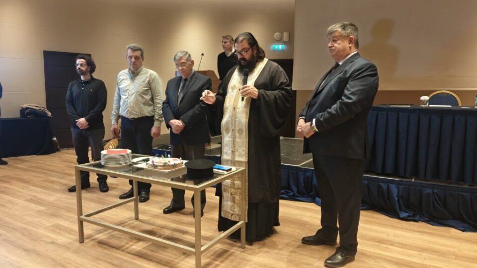 Pita Omospondia Pwgwniou