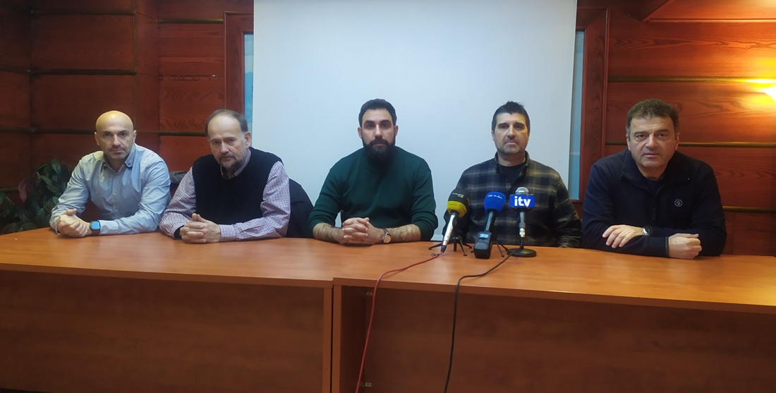 doe syn. </p />
</p><div class=