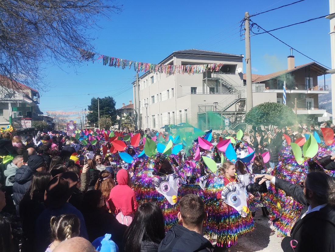 Κάθε προηγούμενο ξεπέρασε η συμμετοχή στο Καρναβάλι του Κατσικά 56 karnavalo Katsika