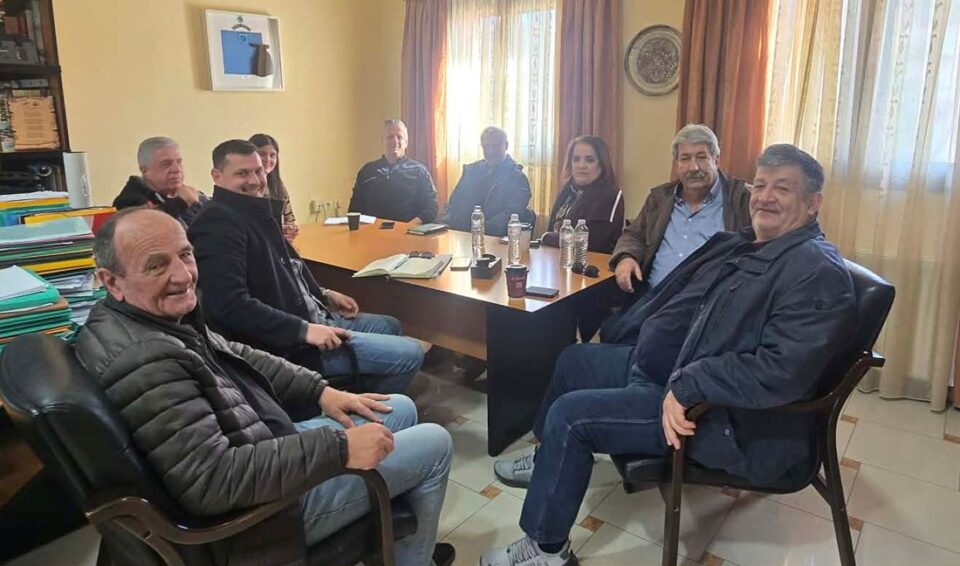 diadimotiko kynokomeio kapsalis soukouvelos