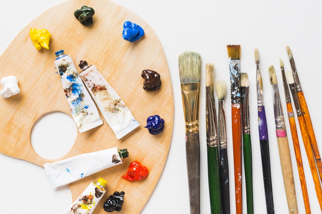paintbrushes palette