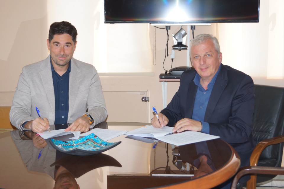 fotovoltaika upografh sumvashs dhmos Zitsas Custom