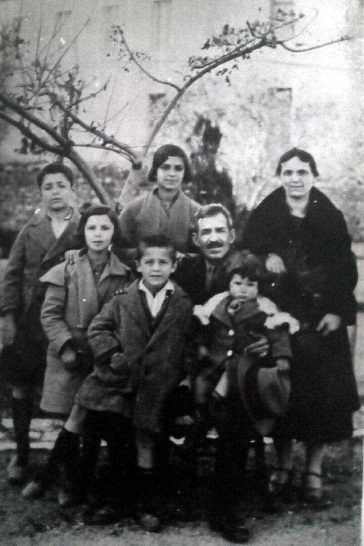 statira oikogeneia odos Admhtou scaled