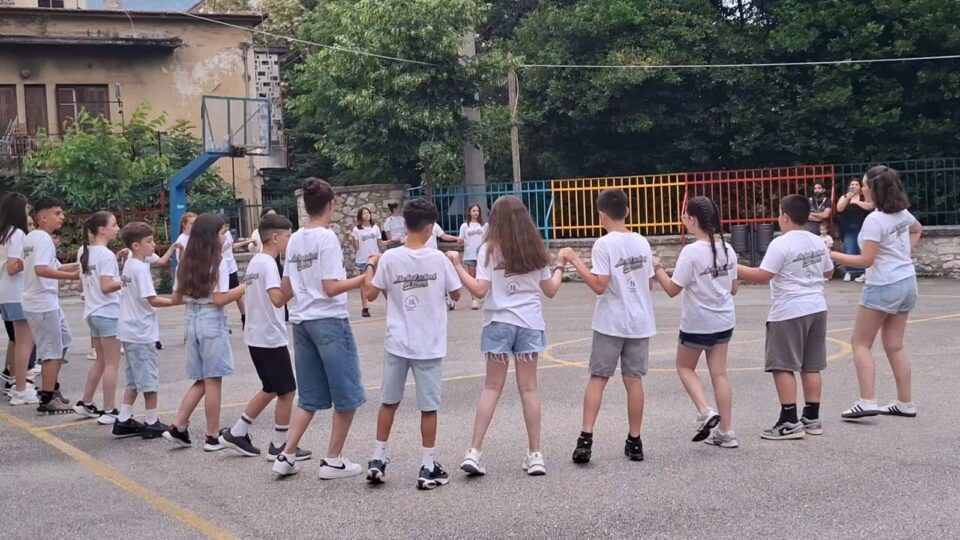 16o Dhmotiko giorth lhxhs