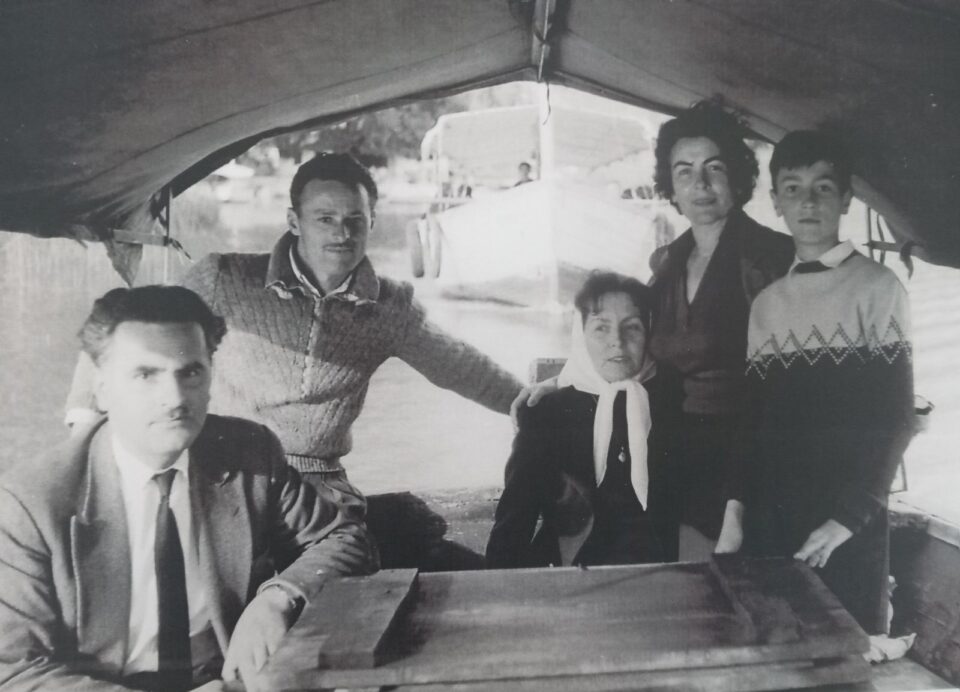 leandros lazaros friends