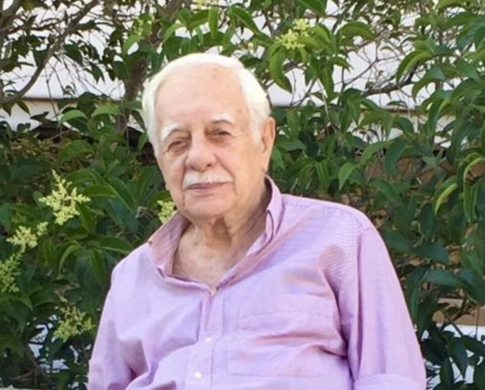 nikos banias