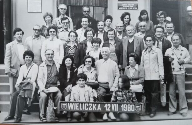 dikhgorikos syllogos krakovia