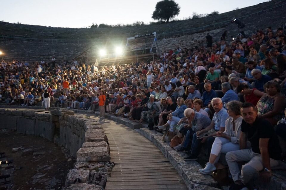 arxaio theatro Dwdwnhs koino 10o festival
