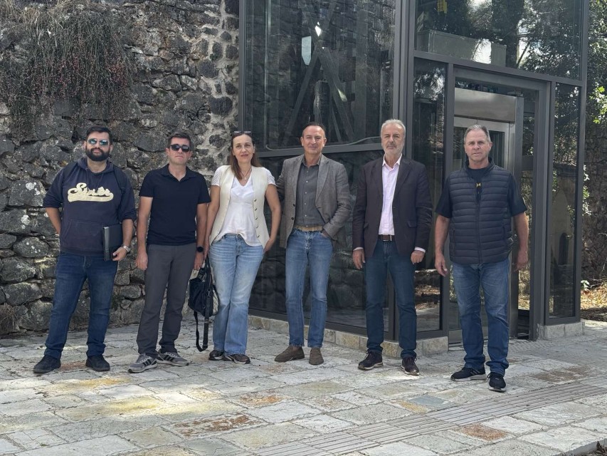 Νέες διαδρομές και ανελκυστήρες για την πρόσβαση στη Βορειοανατολική Ακρόπολη 54 kastro prosvasimothta 1 Custom