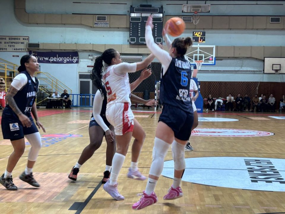 PANSERRAIKOS FIBRAN GYNAIKES BASKET 25 10 26 24 1024x768 1